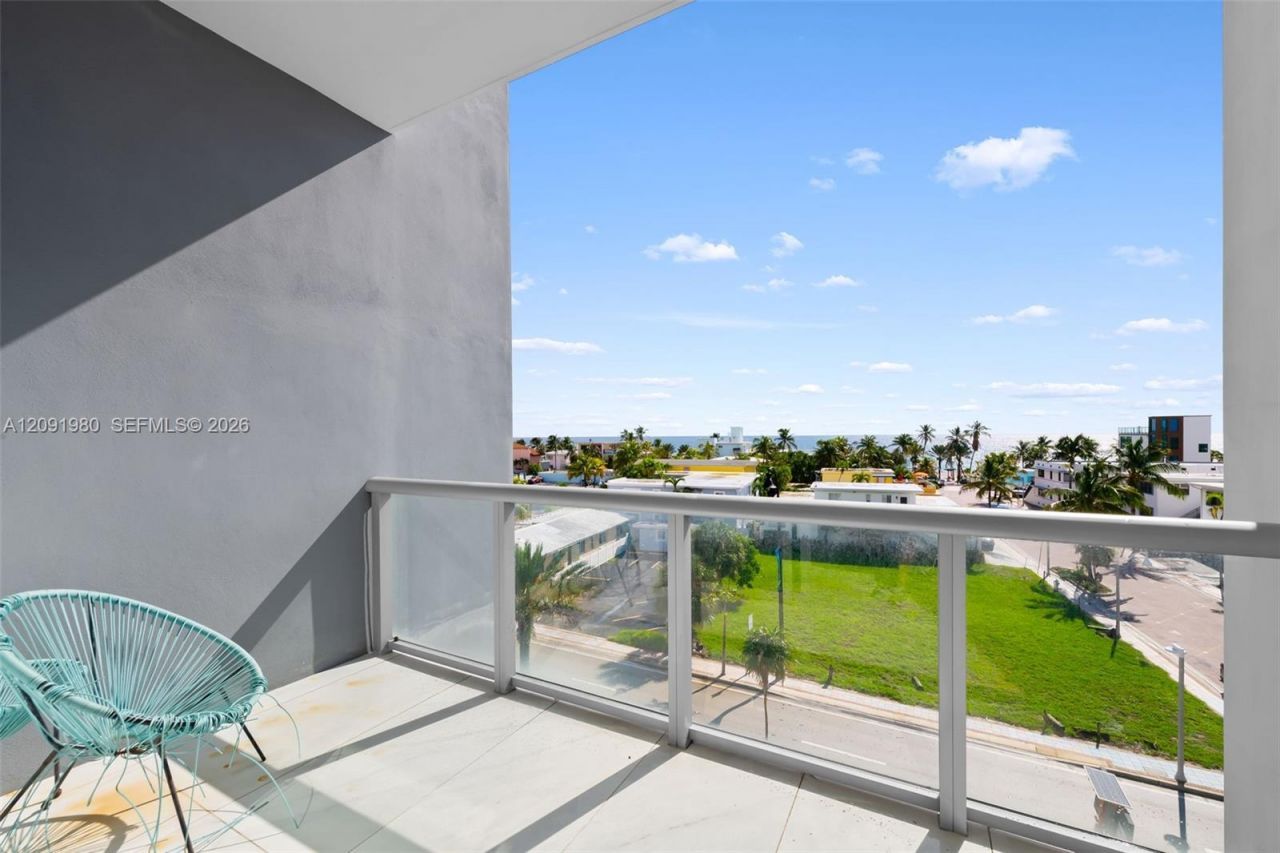 2860 N Ocean Dr, Hollywood, FL 33019 Photo