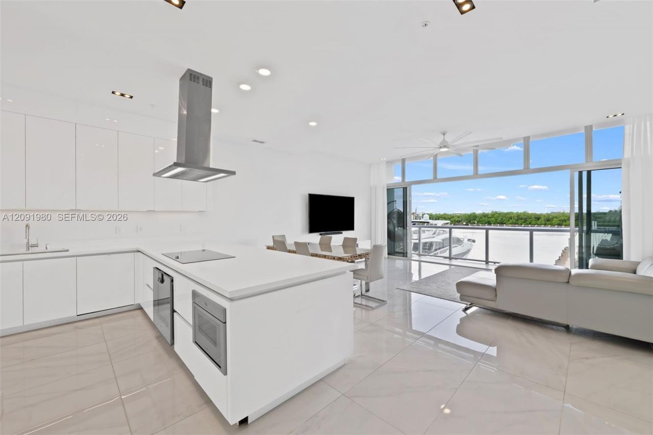 2860 N Ocean Dr, Hollywood, FL 33019 Photo