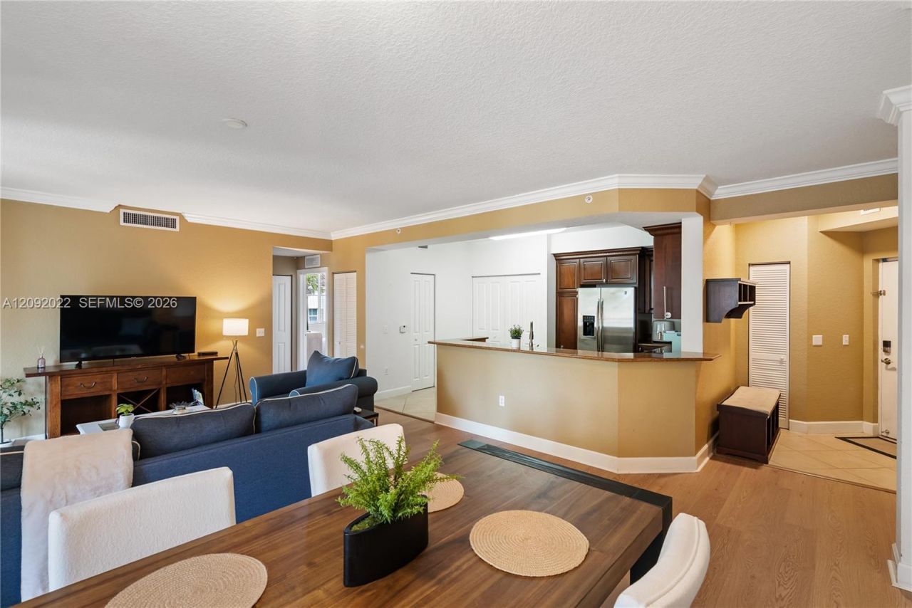 2 Renaissance Way , Unit 305, Boynton Beach, FL 33426 Photo