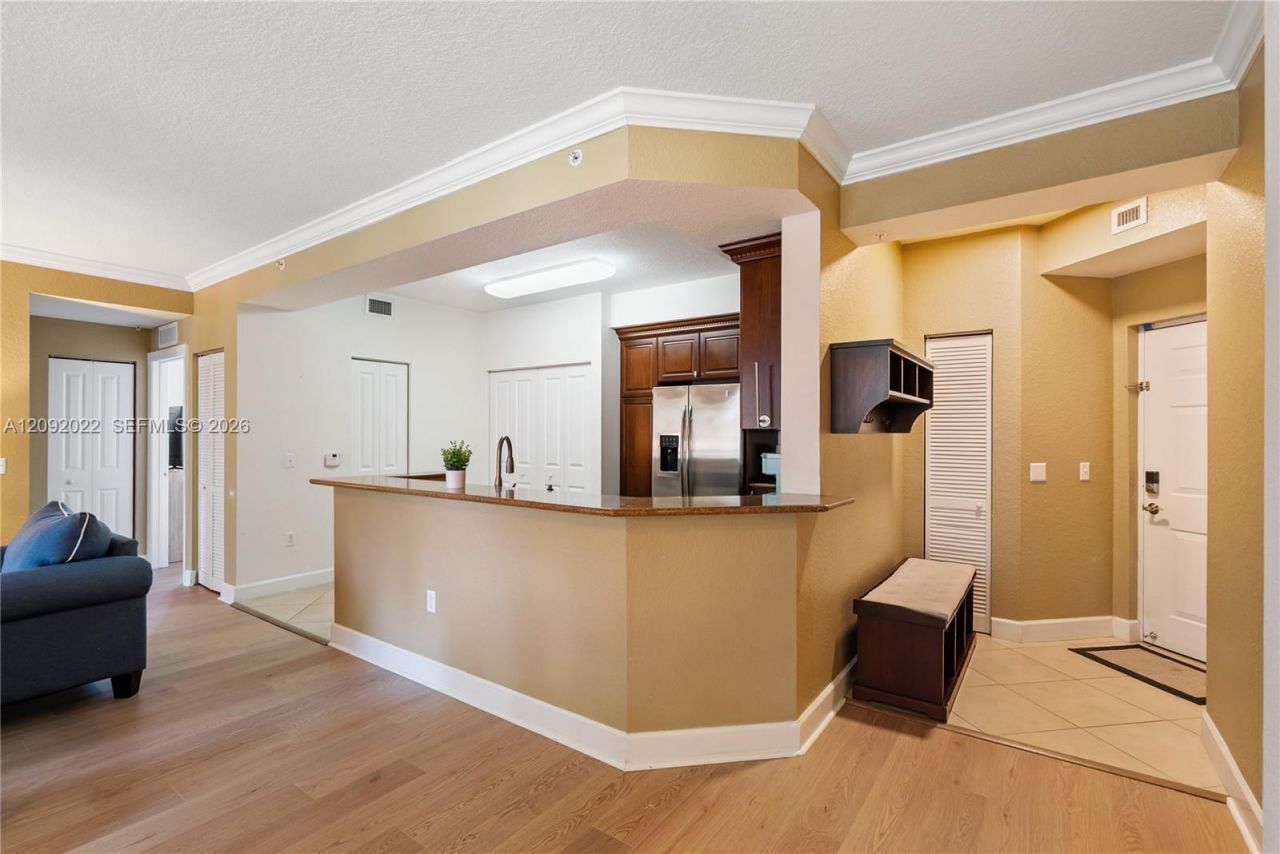 2 Renaissance Way , Unit 305, Boynton Beach, FL 33426 Photo