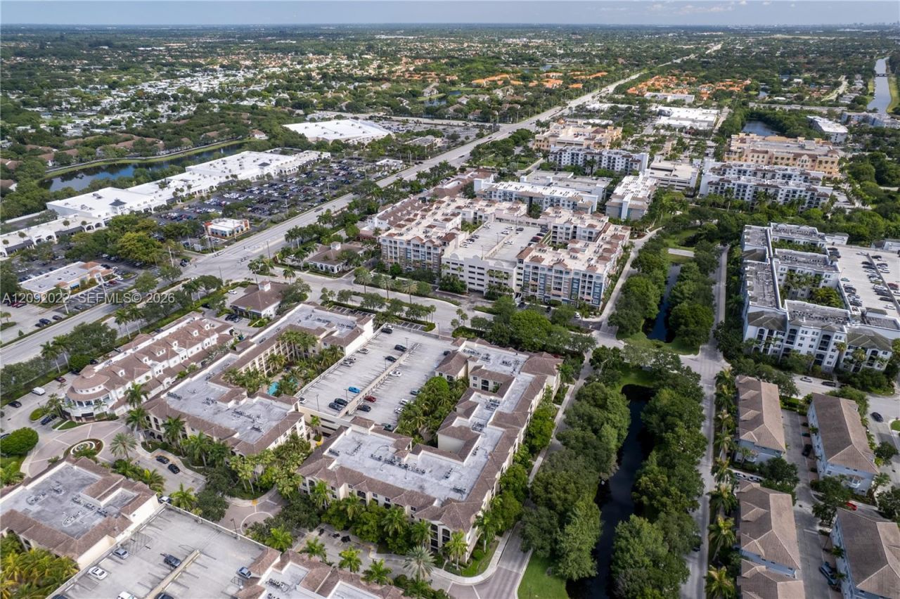 2 Renaissance Way , Unit 305, Boynton Beach, FL 33426 Photo