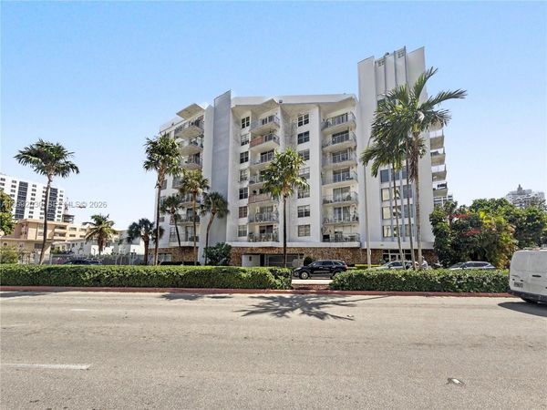 6801 Indian Creek Dr, Unit 609, Miami Beach, FL 33141