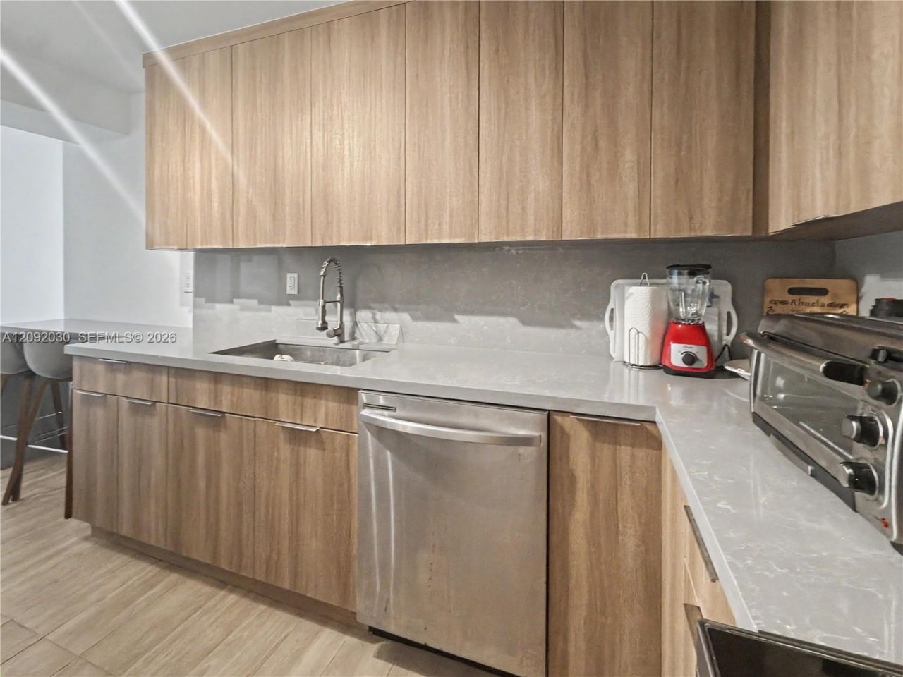 6801 Indian Creek Dr, Unit 609, Miami Beach, FL 33141 Photo