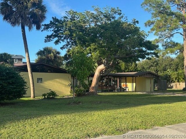 1651 SE 8th Street , Stuart, FL 34996 Photo