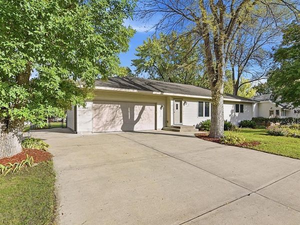 1602 8th Avenue S, Saint Cloud, MN 56301