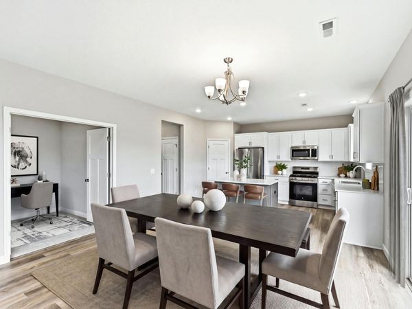906 Brandenburg Lane, Waverly, MN 55390