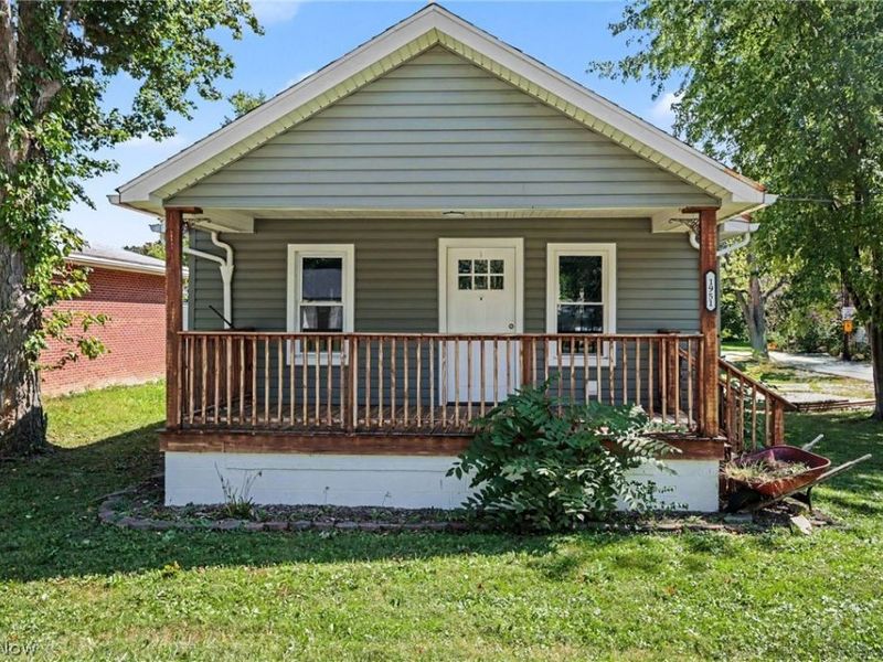 1951 Uniondale Drive, Stow, OH 44224 Photo 2