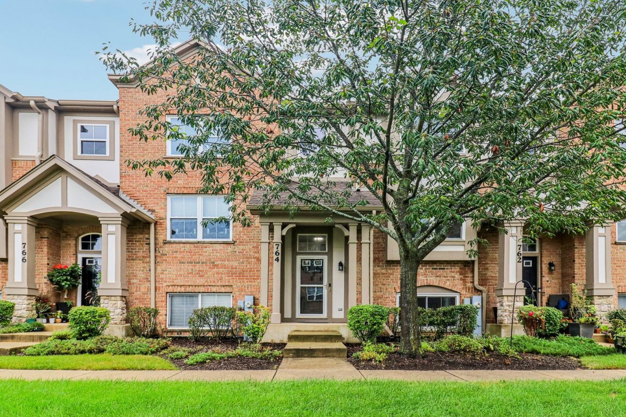 764 June Terrace, Lake Zurich, IL 60047 Main Photo