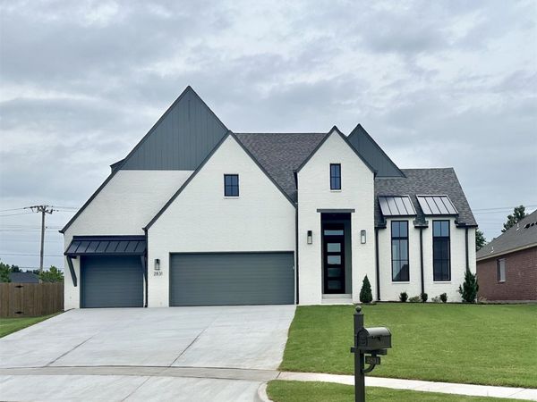 2831 E 141st Court S, Bixby, OK 74008