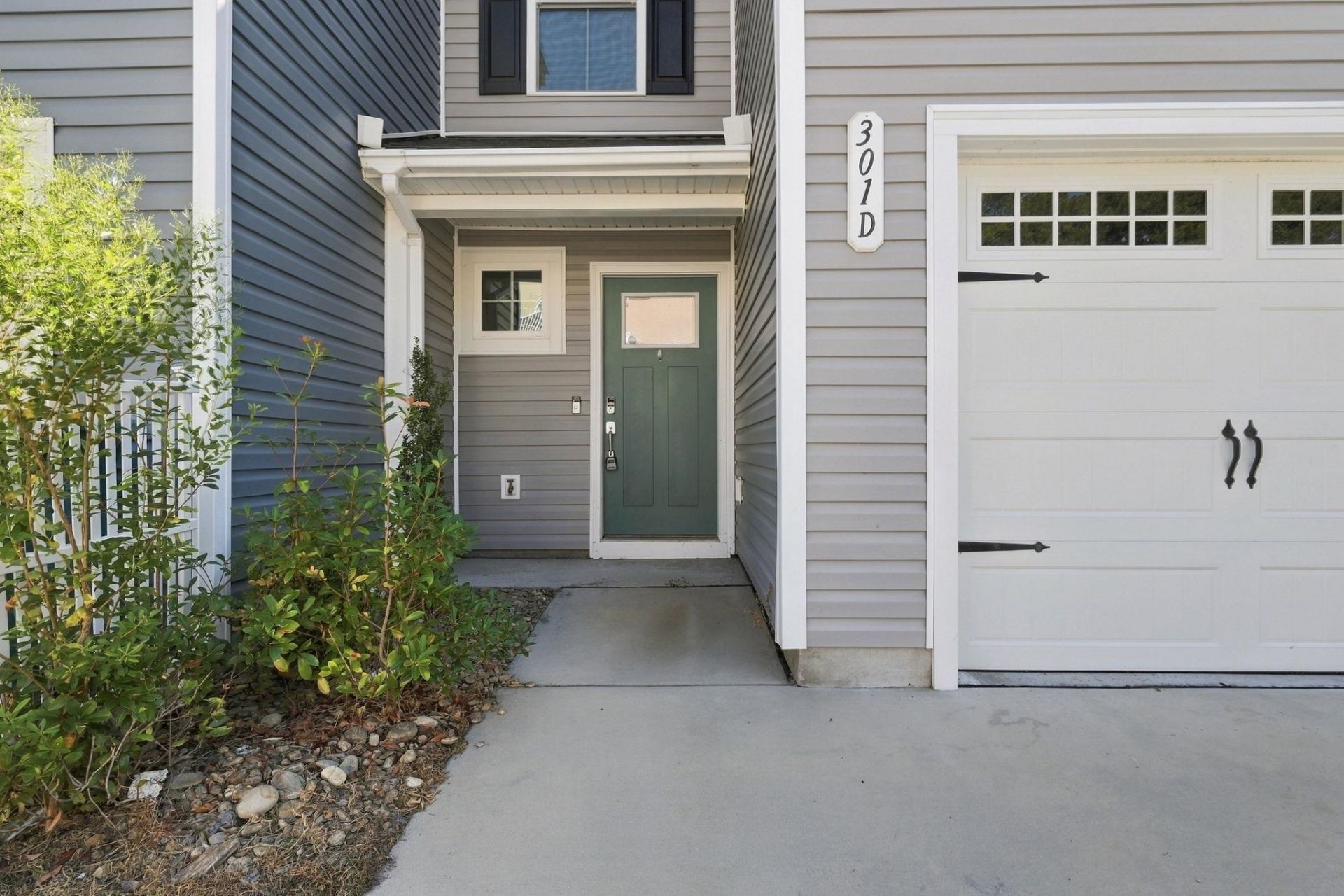 301 Granada St.  Photo 33