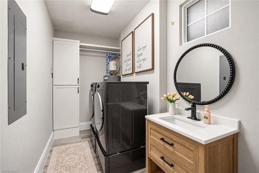 21460 Strada Nuova Cir, Unit B205, Estero, FL 33928 Photo
