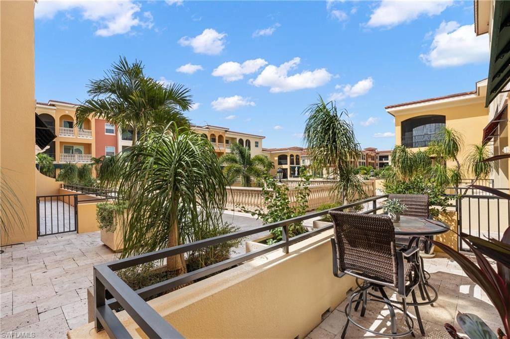 21460 Strada Nuova Cir, Unit B205, Estero, FL 33928 Photo