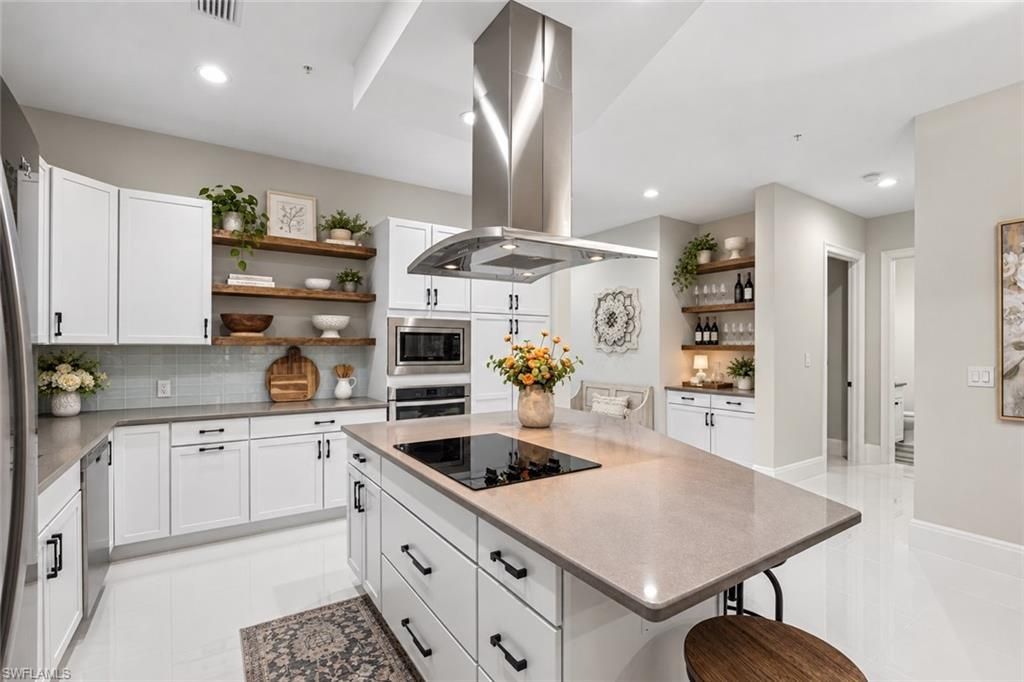 21460 Strada Nuova Cir, Unit B205, Estero, FL 33928 Photo