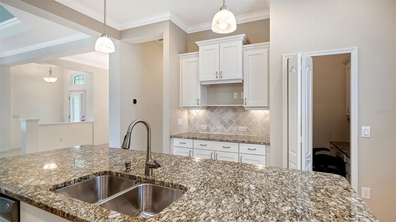 7159 Westhill Court, Lakewood Ranch, FL 34202 Photo