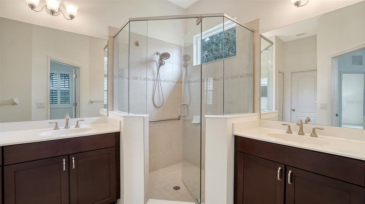 7159 Westhill Court, Lakewood Ranch, FL 34202 Photo