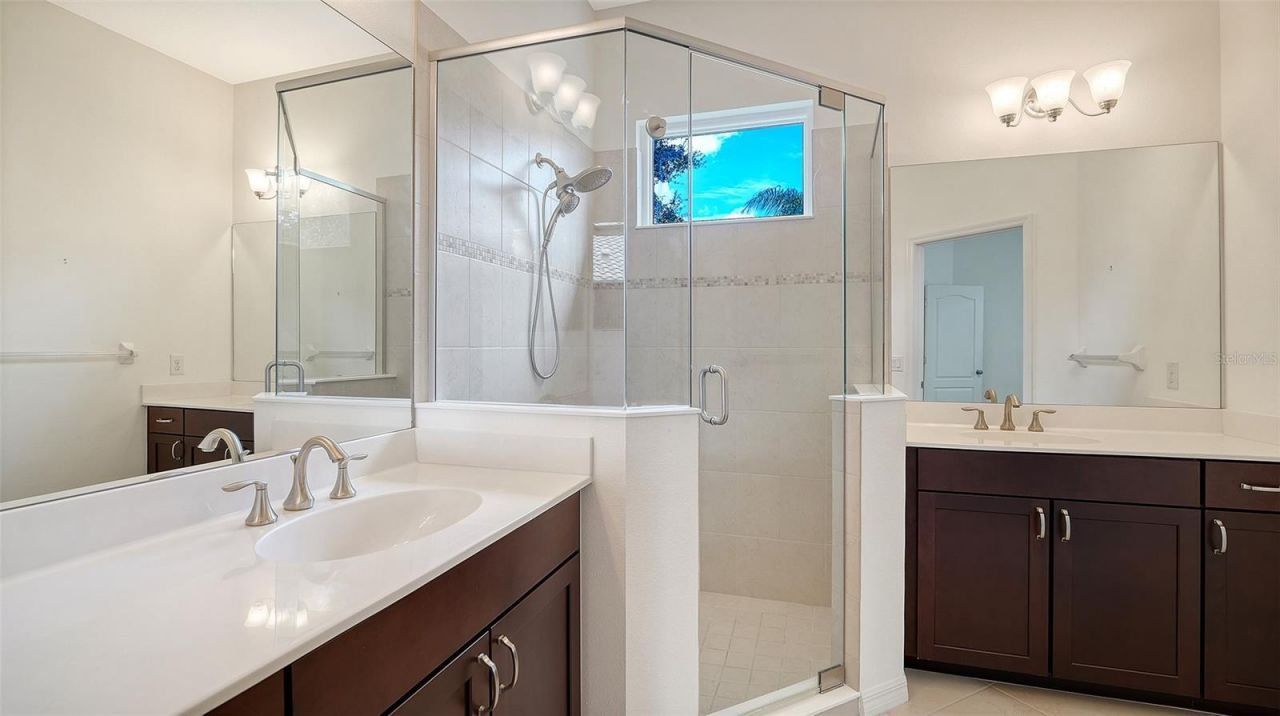 7159 Westhill Court, Lakewood Ranch, FL 34202 Photo