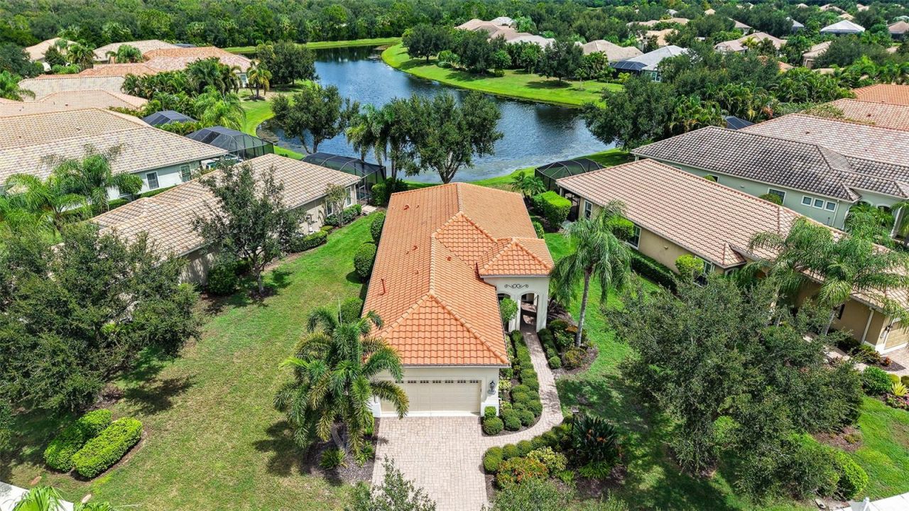 7159 Westhill Court, Lakewood Ranch, FL 34202 Photo