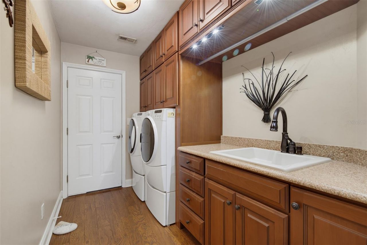 2612 Turnbull Estates Drive, New Smyrna Beach, FL 32168 Photo