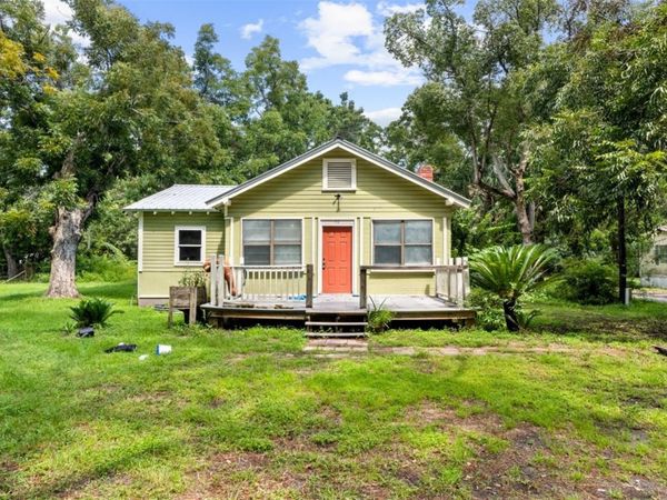 112 OPAL CHAMBERS , APALACHICOLA, FL 32320