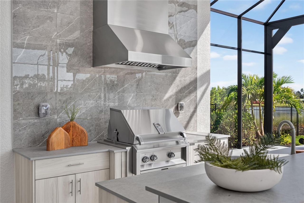 100 Blue Mist Way, Sarasota, FL 34240 Photo
