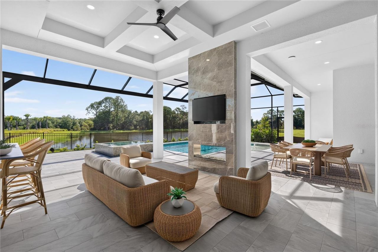 100 Blue Mist Way, Sarasota, FL 34240 Photo