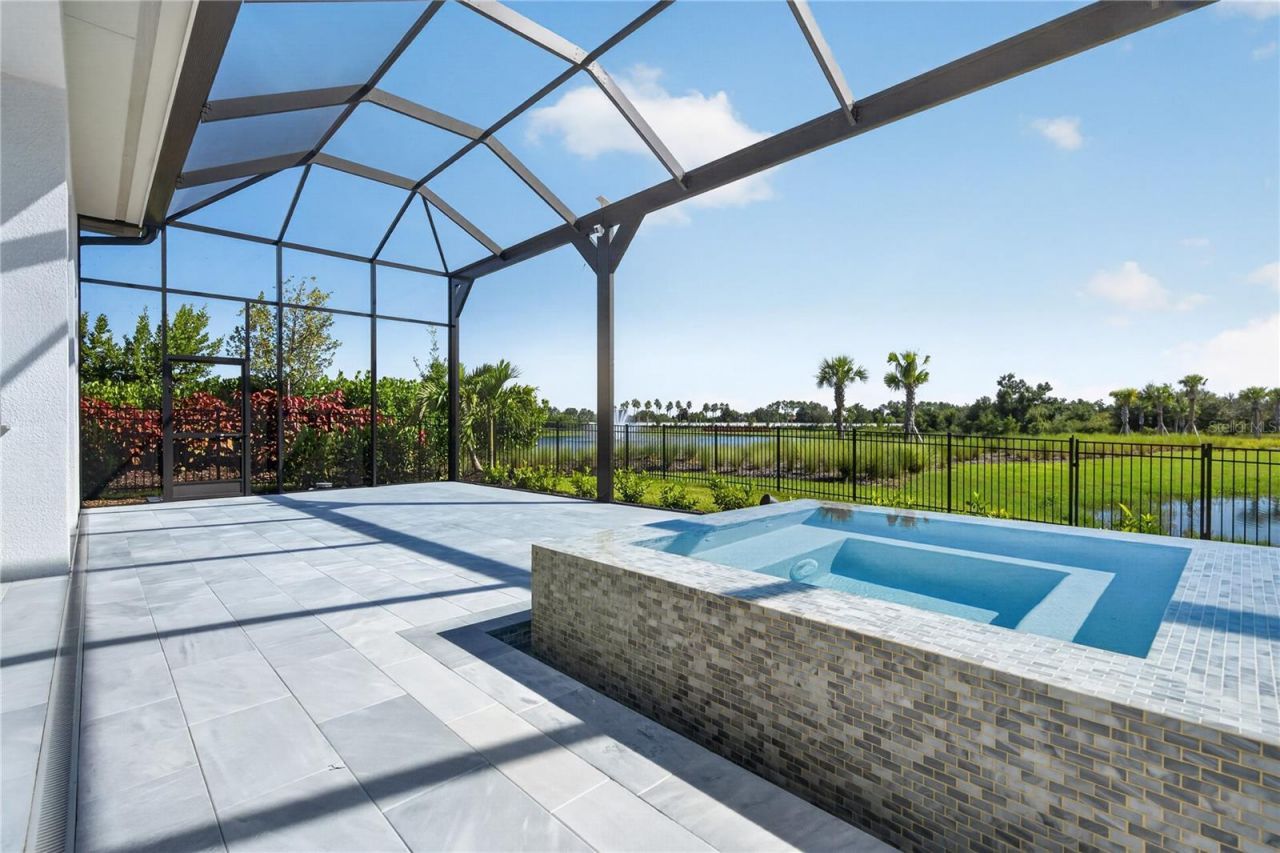 100 Blue Mist Way, Sarasota, FL 34240 Photo