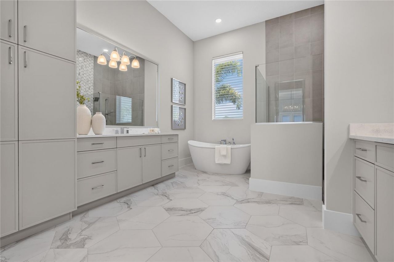 100 Blue Mist Way, Sarasota, FL 34240 Photo