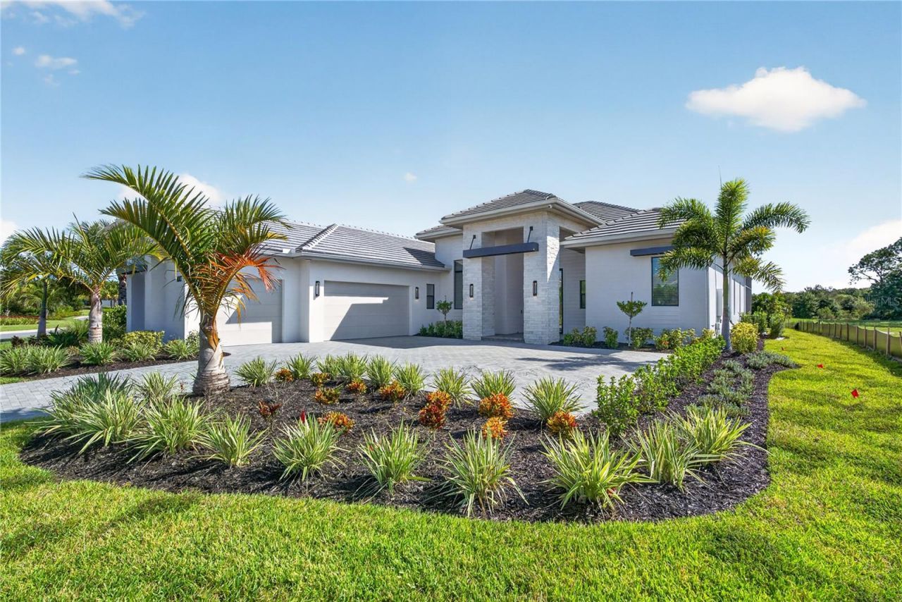 100 Blue Mist Way, Sarasota, FL 34240 Photo