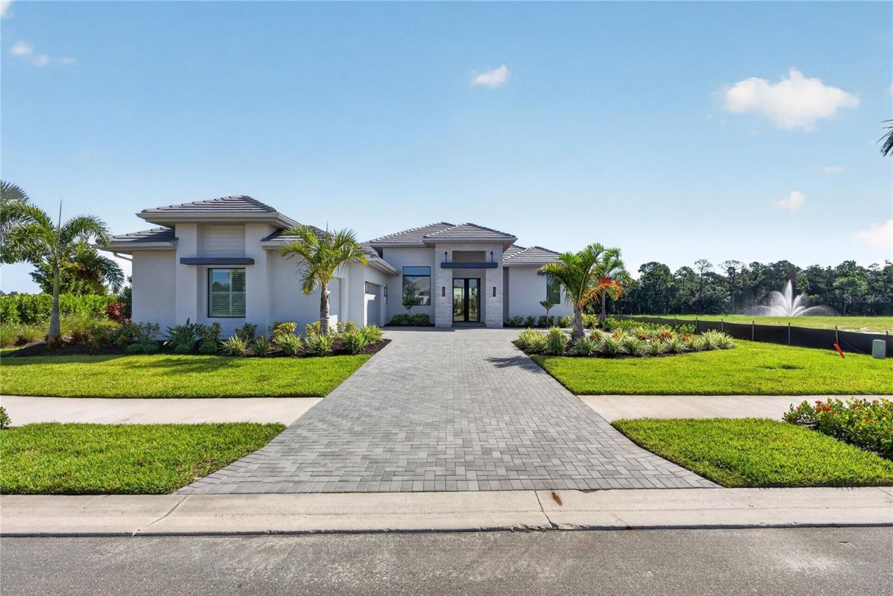 100 Blue Mist Way, Sarasota, FL 34240 Photo