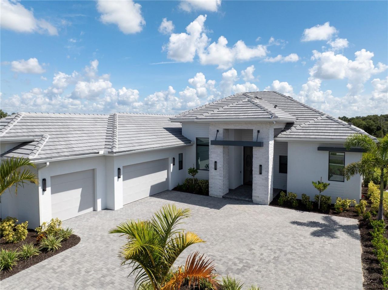 100 Blue Mist Way, Sarasota, FL 34240 Photo