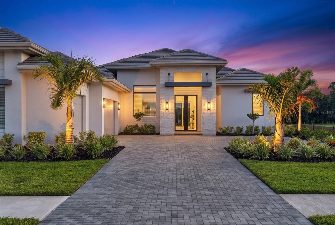 100 Blue Mist Way, Sarasota, FL 34240 Photo