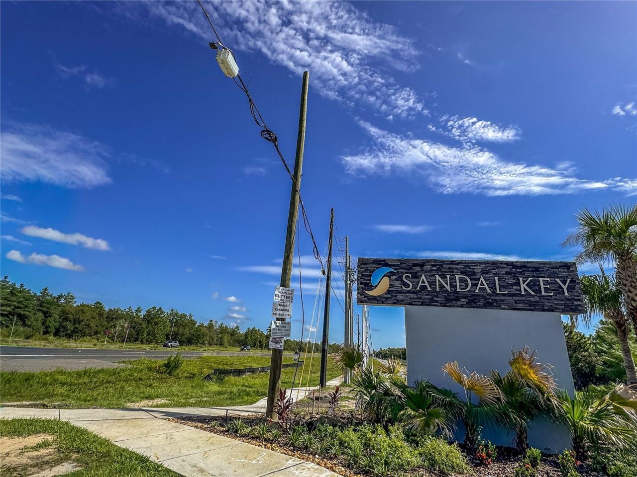 11115 Commercial Way, Weeki Wachee, FL 34614 Photo