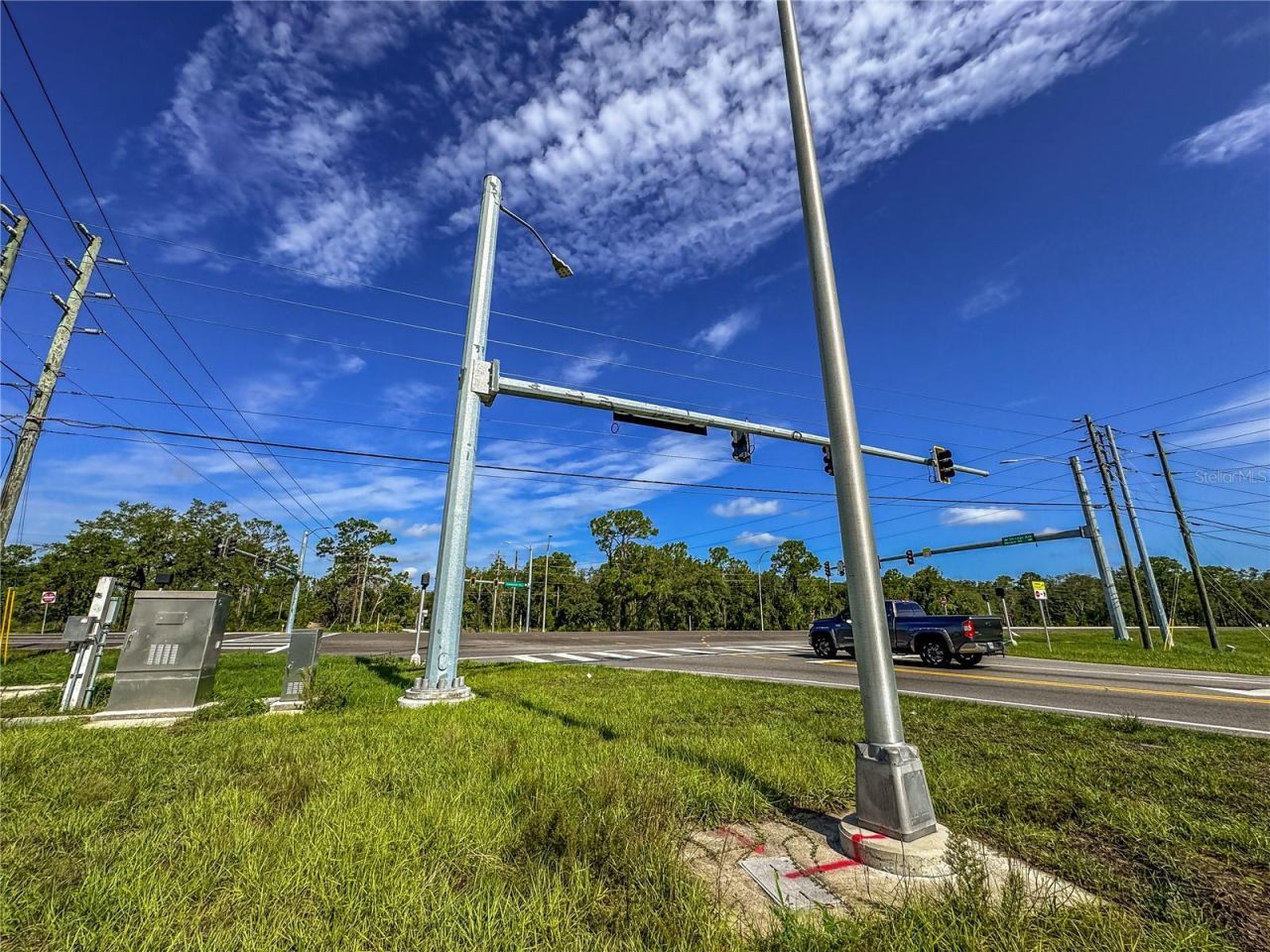 11115 Commercial Way, Weeki Wachee, FL 34614 Photo