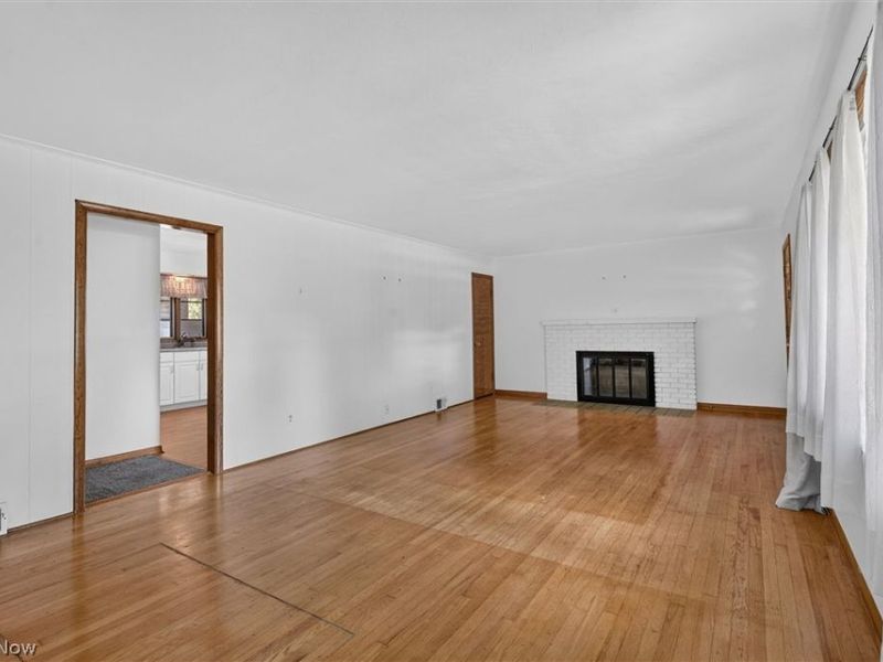 241 Montrose Way, Wellington, OH 44090 Photo 5