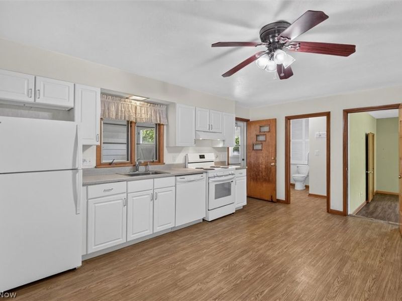 241 Montrose Way, Wellington, OH 44090 Photo 8