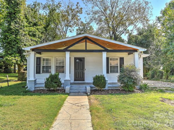 2941 Reid Avenue, Charlotte, NC 28208