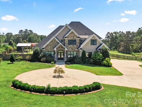 822 Kiser Road , Bessemer City, NC 28016