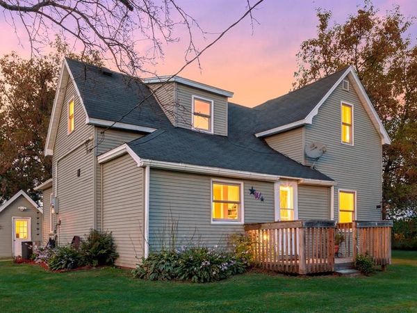 400 South Road, Centuria, WI 54824