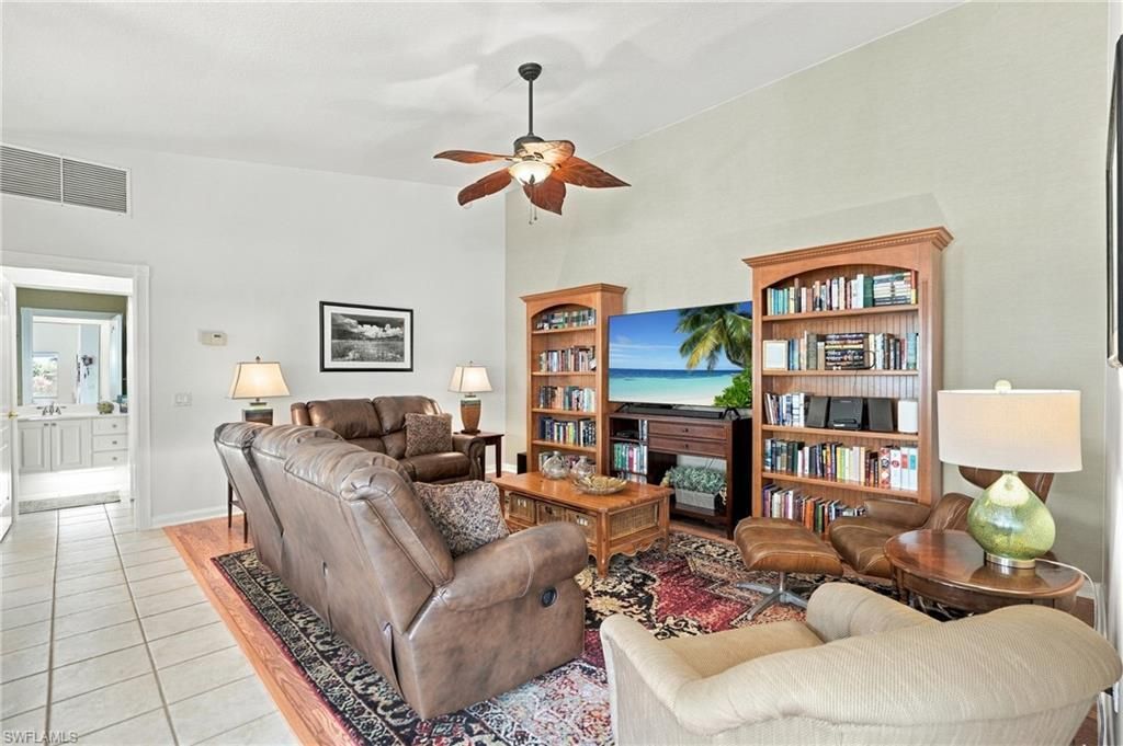5618 Eleuthera Way, Naples, FL 34119 Photo