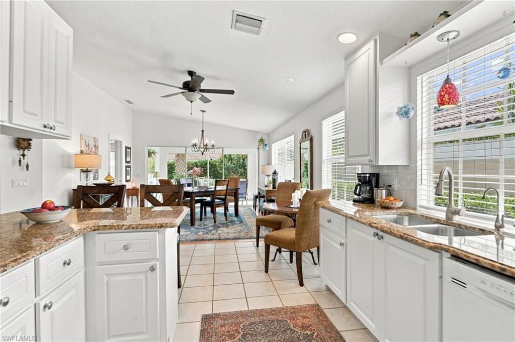 5618 Eleuthera Way, Naples, FL 34119 Photo