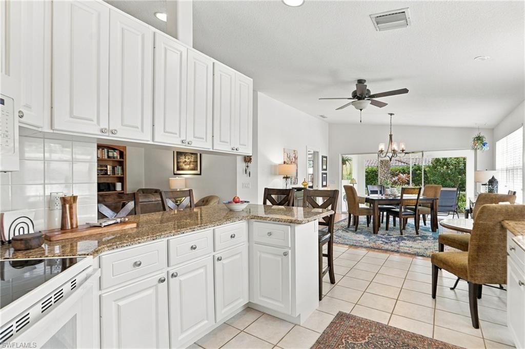 5618 Eleuthera Way, Naples, FL 34119 Photo