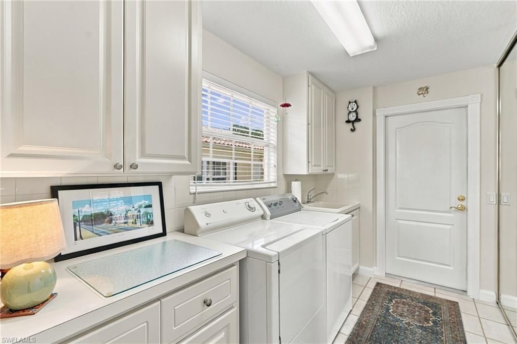5618 Eleuthera Way, Naples, FL 34119 Photo