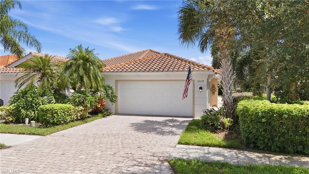 5618 Eleuthera Way, Naples, FL 34119 Photo