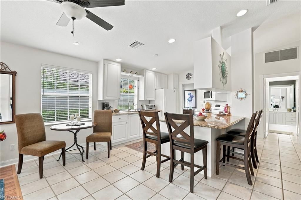 5618 Eleuthera Way, Naples, FL 34119 Photo