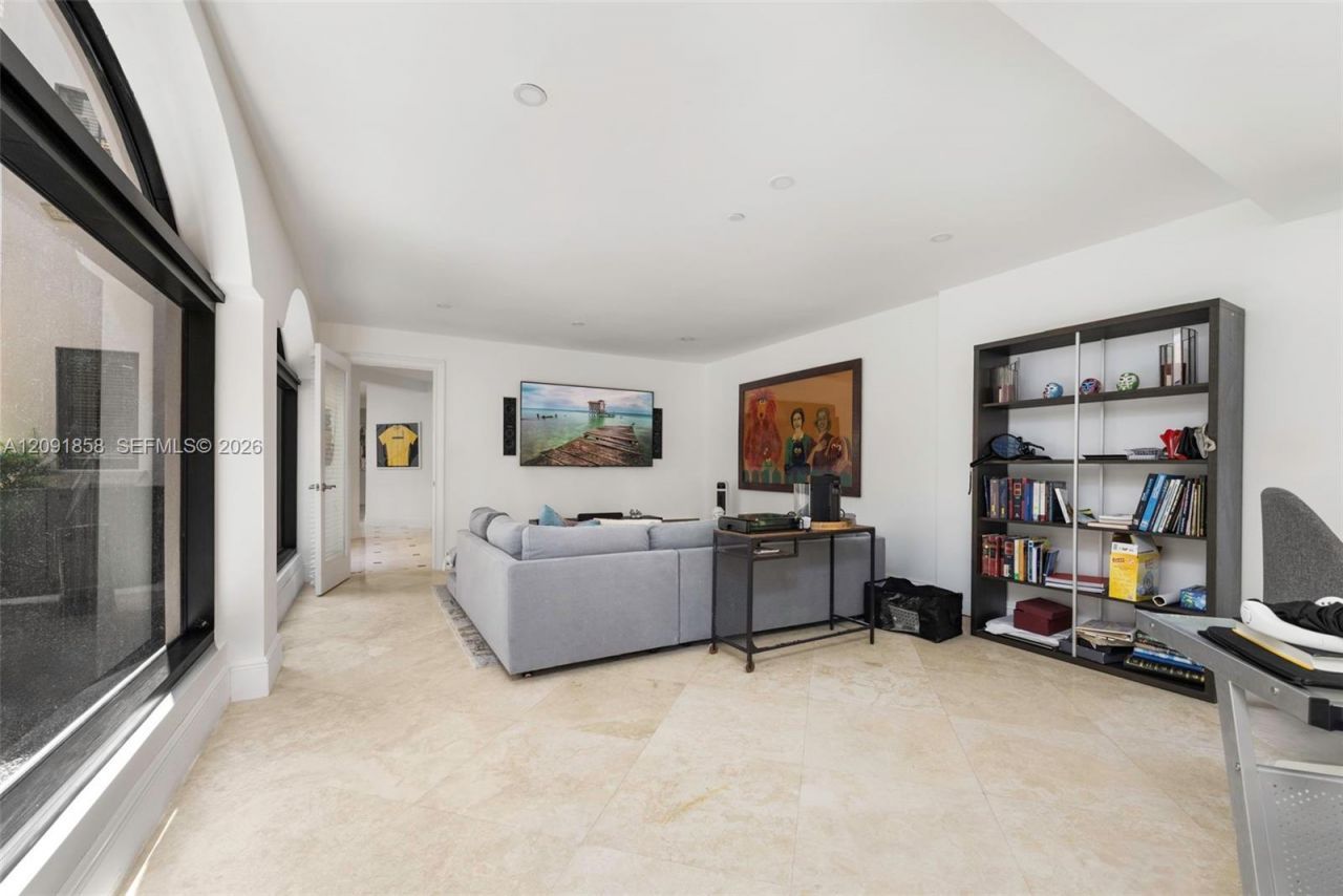 3471 Main Hwy, Unit 1204, Coconut Grove, FL 33133 Photo