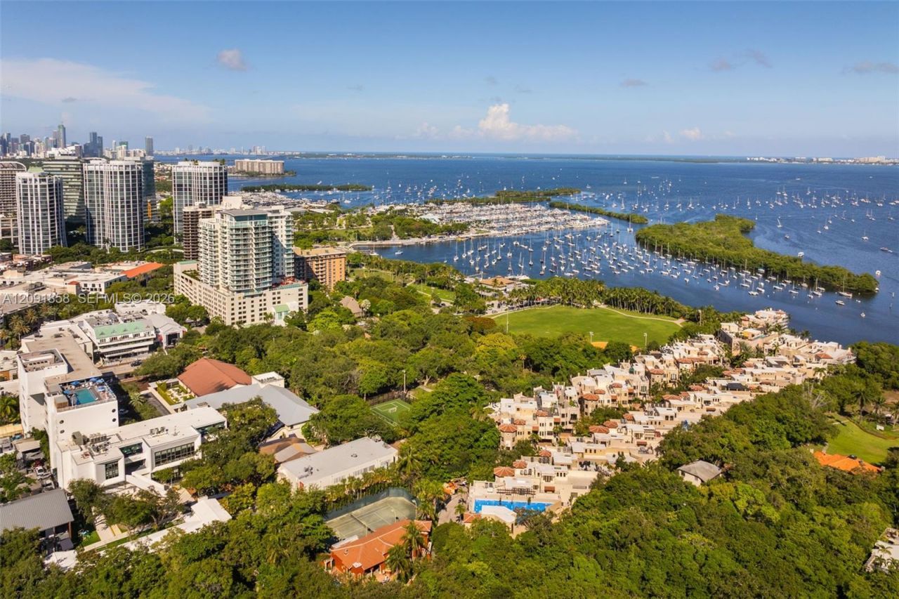3471 Main Hwy, Unit 1204, Coconut Grove, FL 33133 Photo