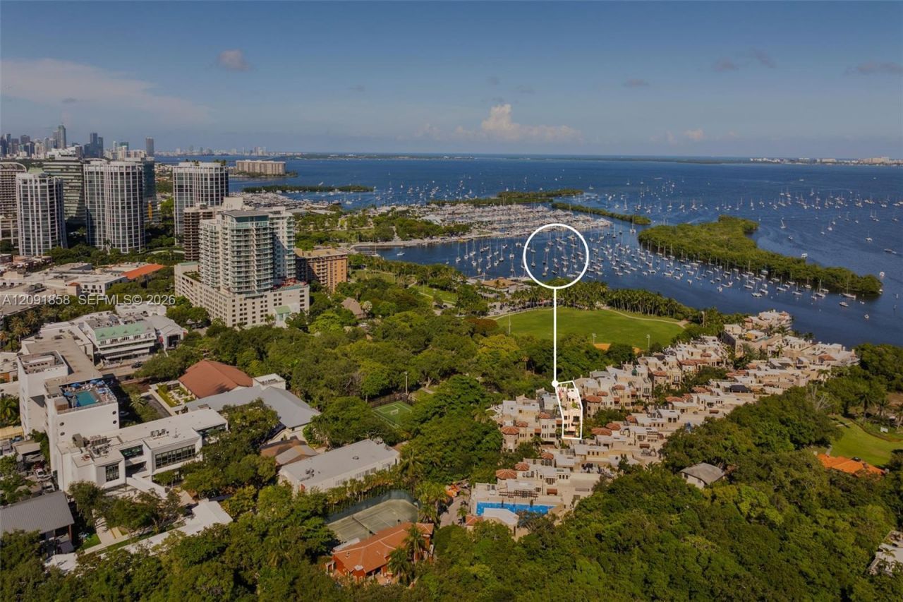 3471 Main Hwy, Unit 1204, Coconut Grove, FL 33133 Photo