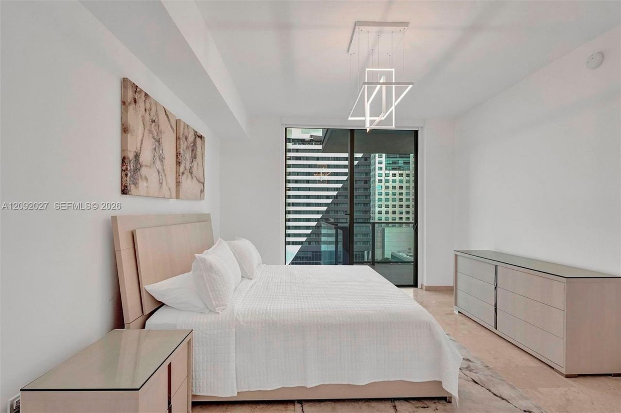 88 SW 7th St , Unit 910, Miami, FL 33130 Photo