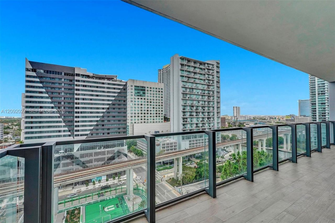 88 SW 7th St , Unit 910, Miami, FL 33130 Photo