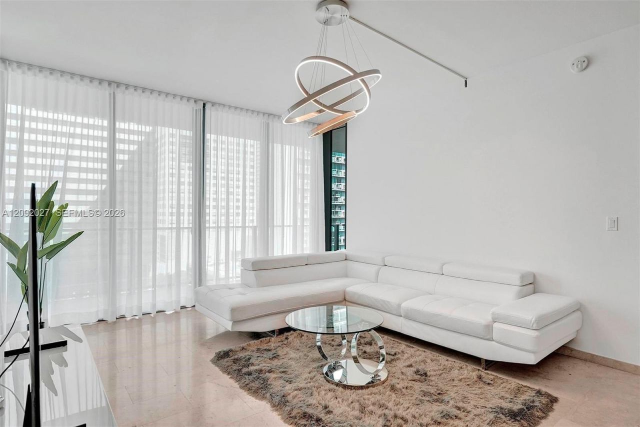 88 SW 7th St , Unit 910, Miami, FL 33130 Photo